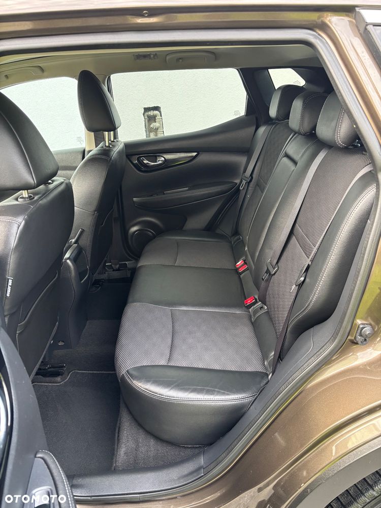 Nissan Qashqai 1.6 DIG-T Tekna+ - 24