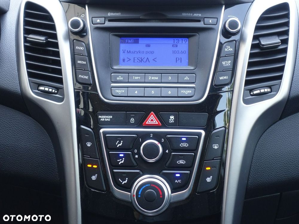 Hyundai i30 - 23