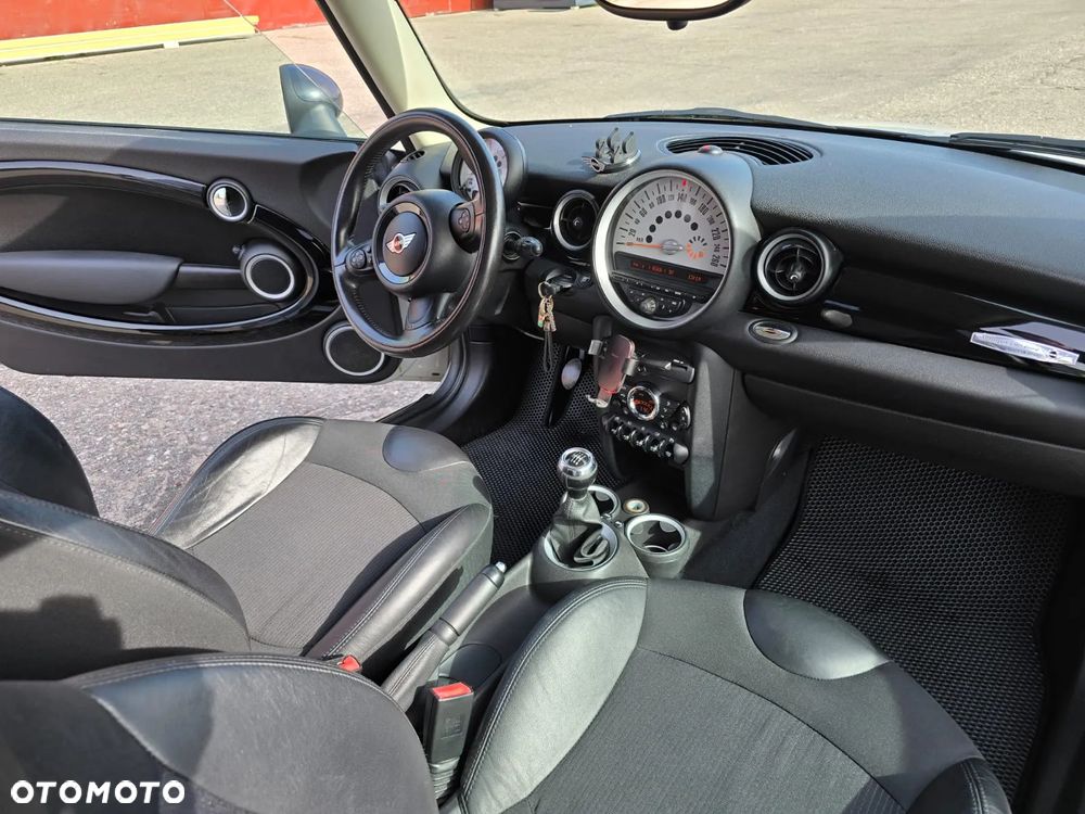MINI Cooper D - 17