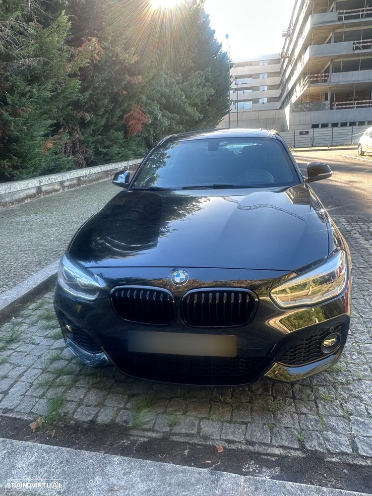 BMW 118 d Pack M - 2