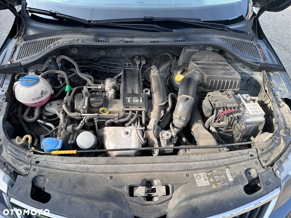Skoda RAPID 1.2 TSI Ambition - 15
