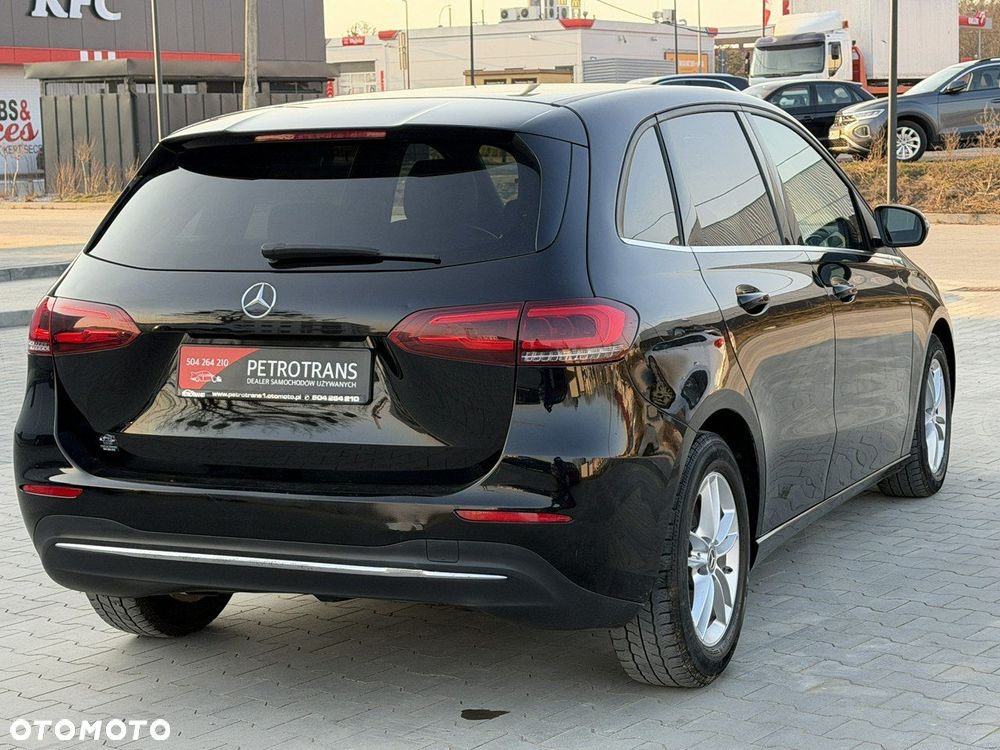 Mercedes-Benz Klasa B 200 d Progressive 8G-DCT - 12