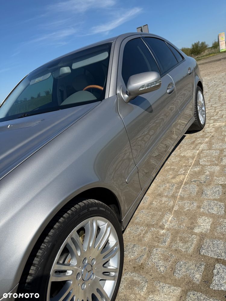 Mercedes-Benz Klasa E - 8