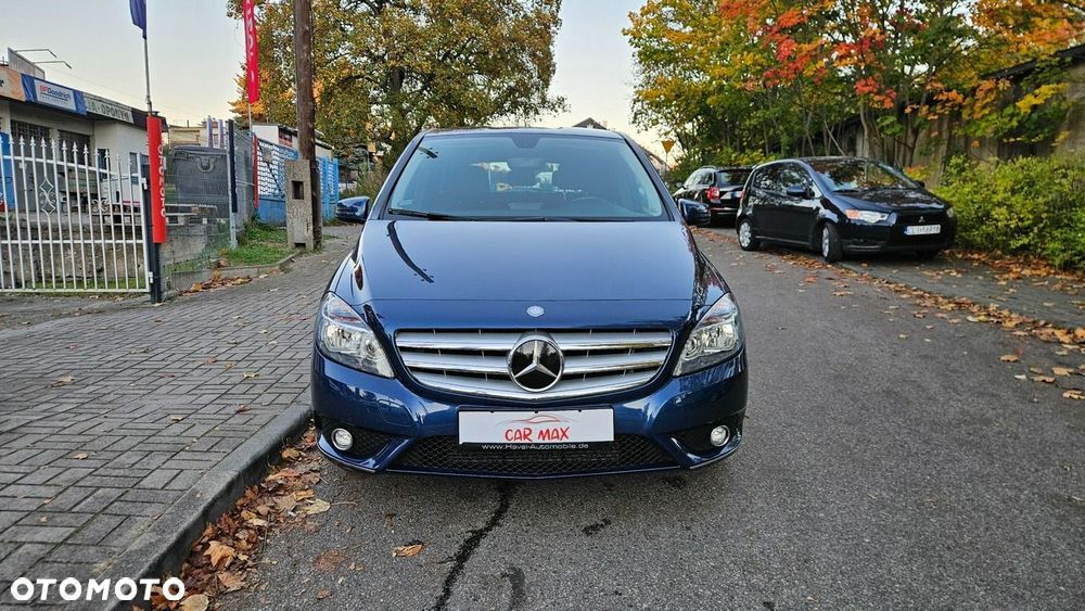 Mercedes-Benz B-Class 2012 photo 4
