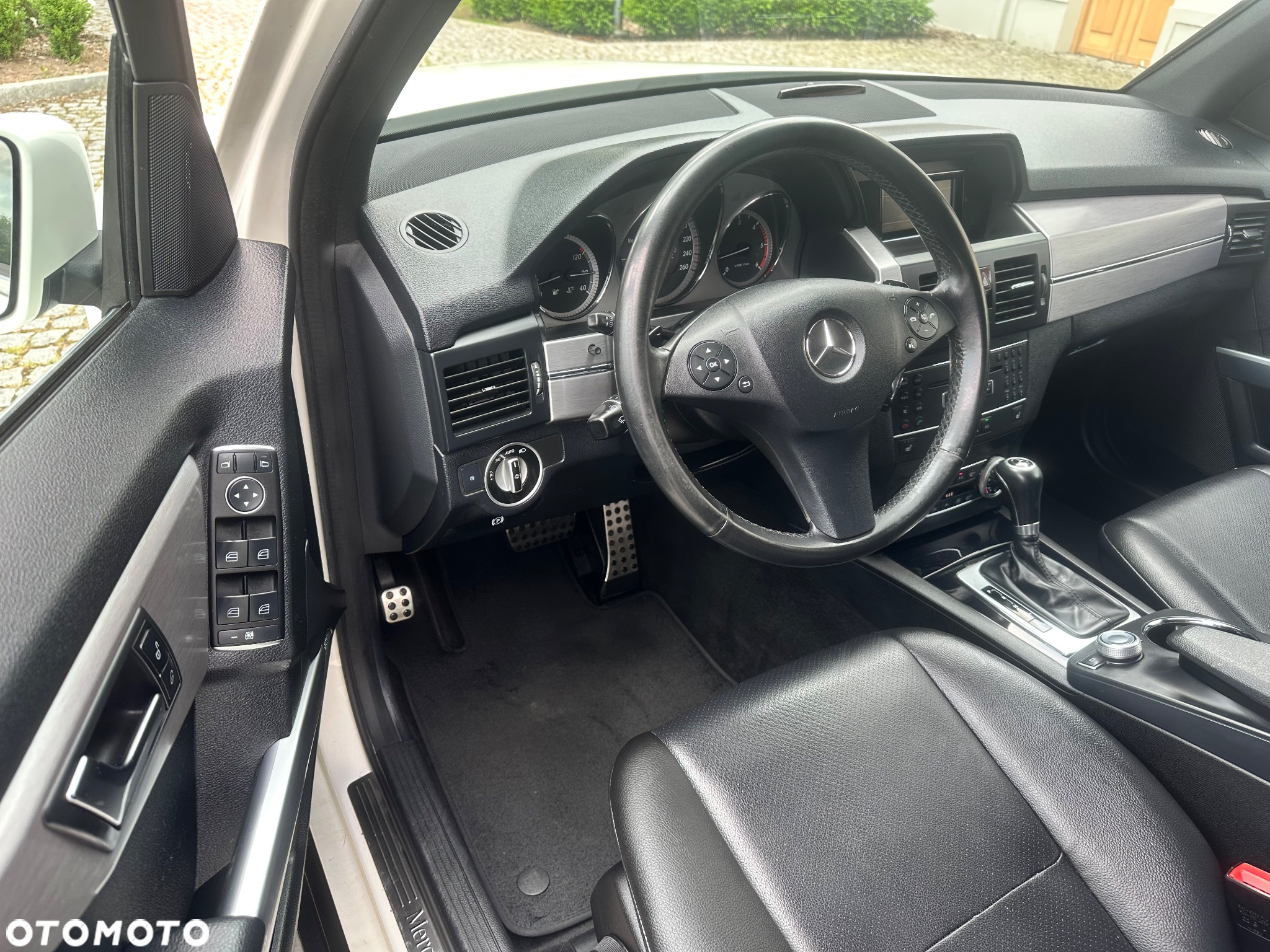 Mercedes-Benz GLK 200 CDI (BlueEFFICIENCY) 7G-TRONIC - 26
