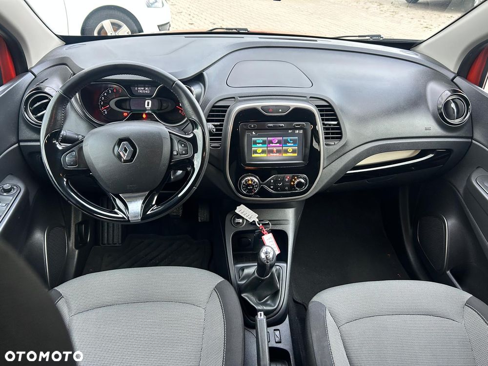 Renault Captur 0.9 Energy TCe Life EU6 - 16