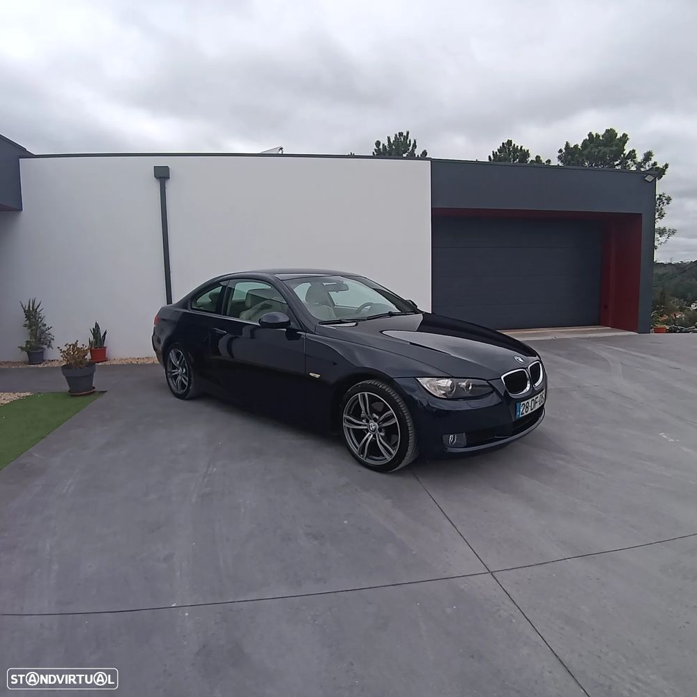 BMW 320 d Coupe Auto - 1