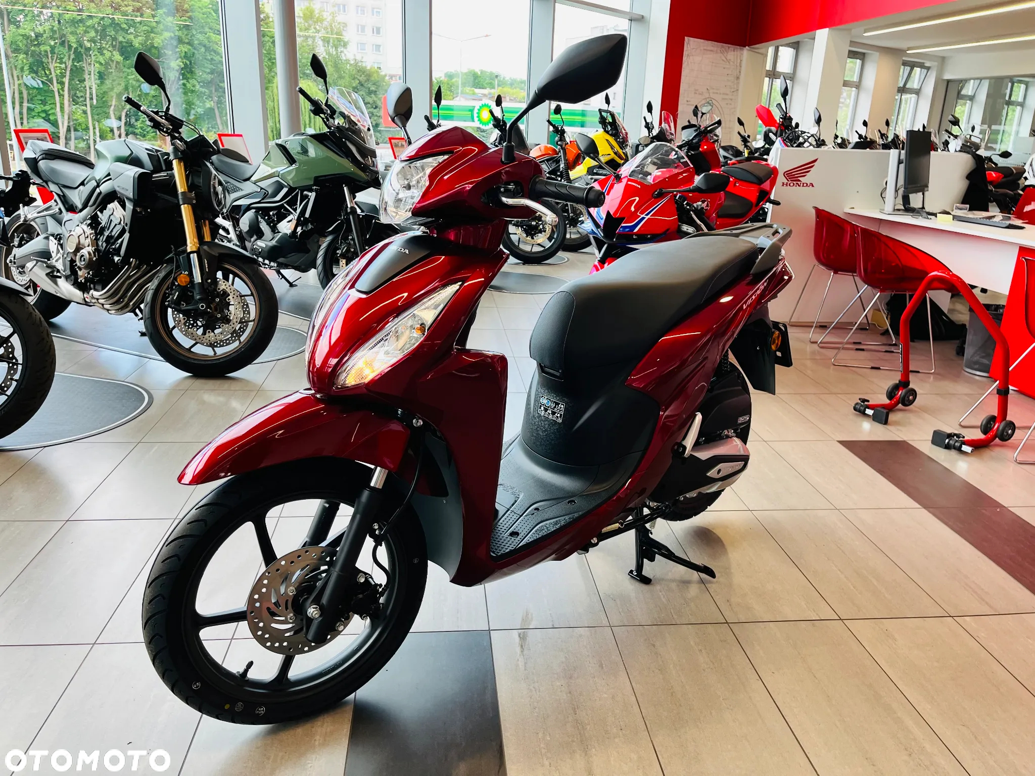 Honda Vision - 6