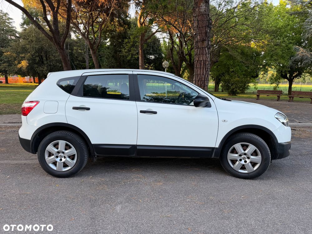 Nissan Qashqai 1.6 Acenta - 24