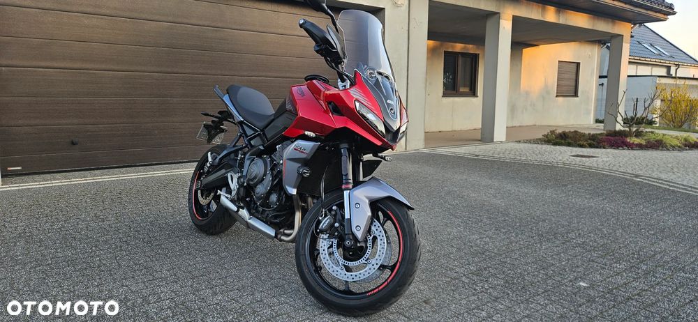 Triumph Tiger - 5
