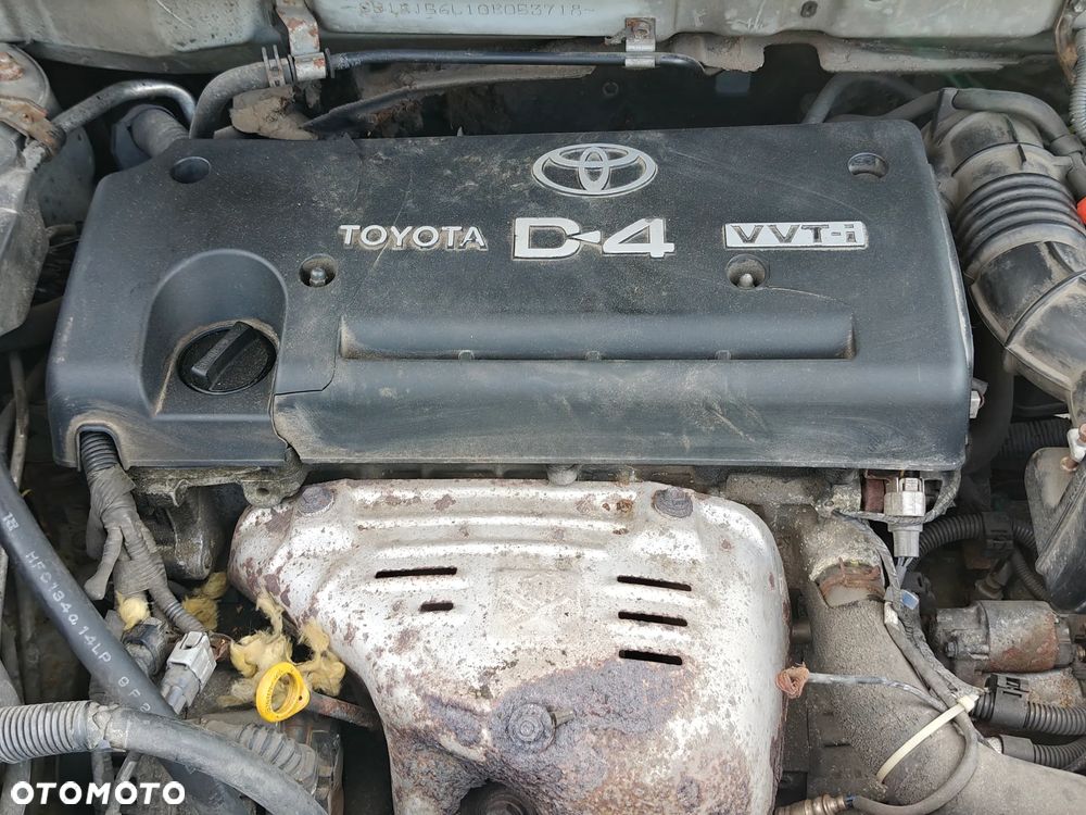 Toyota Avensis 2.0 VVT-i Executive - 18