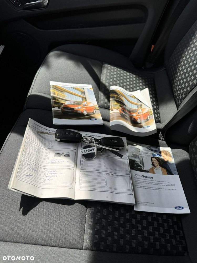 Ford Transit Custom - 22