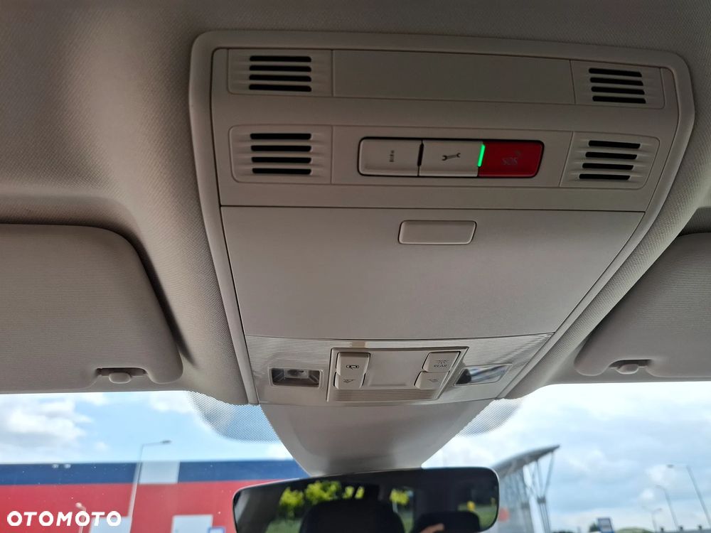 Volkswagen Passat 2.0 TDI BMT Highline DSG7 - 29