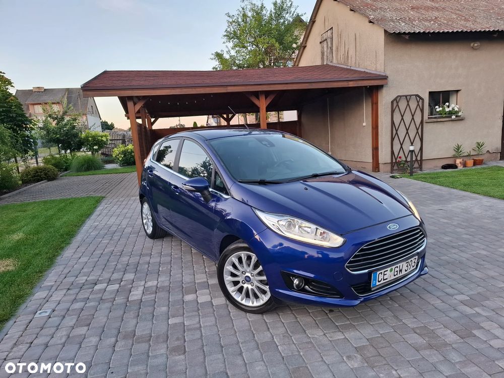 Ford Fiesta - 34