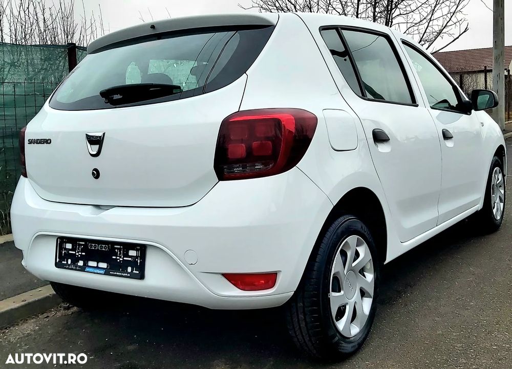 Dacia Sandero SCe 75 Essentiel - 6