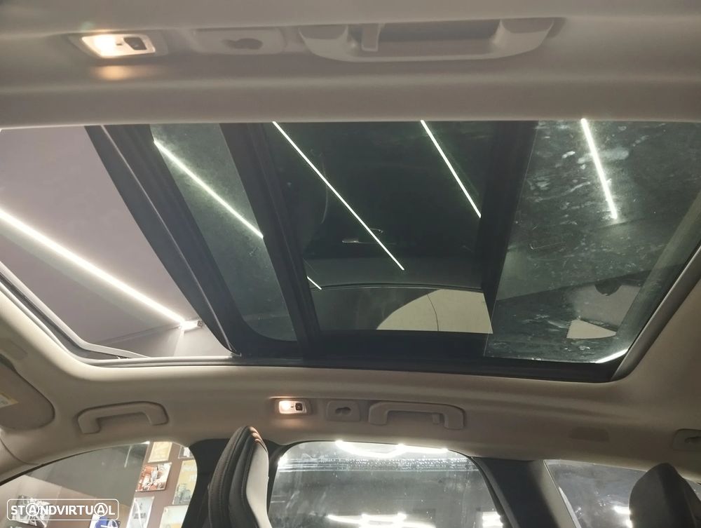 Volvo XC 60 2.0 T6 PHEV Inscription AWD - 17