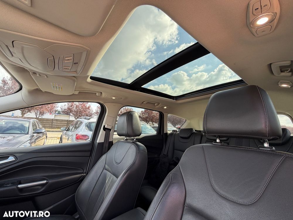 Ford Kuga 2.0 TDCi Powershift 4WD Titanium - 7