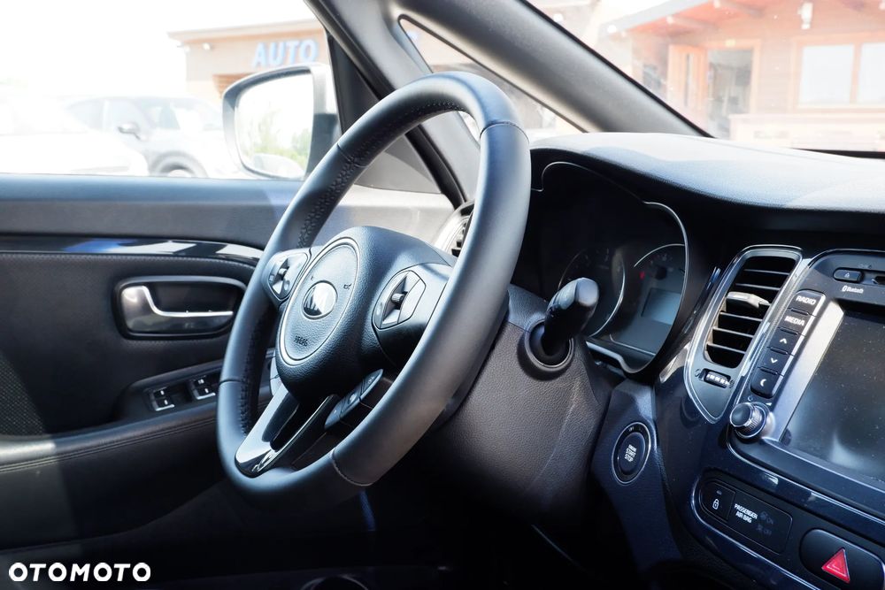 Kia Carens 1.7 CRDi XL - 5