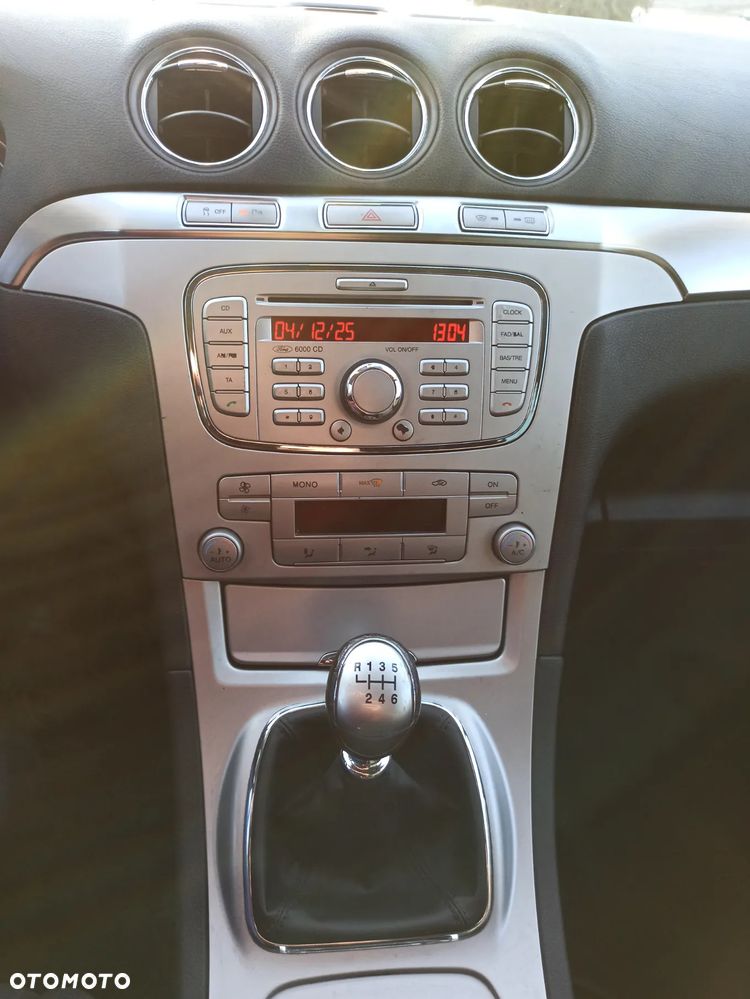 Ford S-Max 2.0 TDCi Silver X - 12