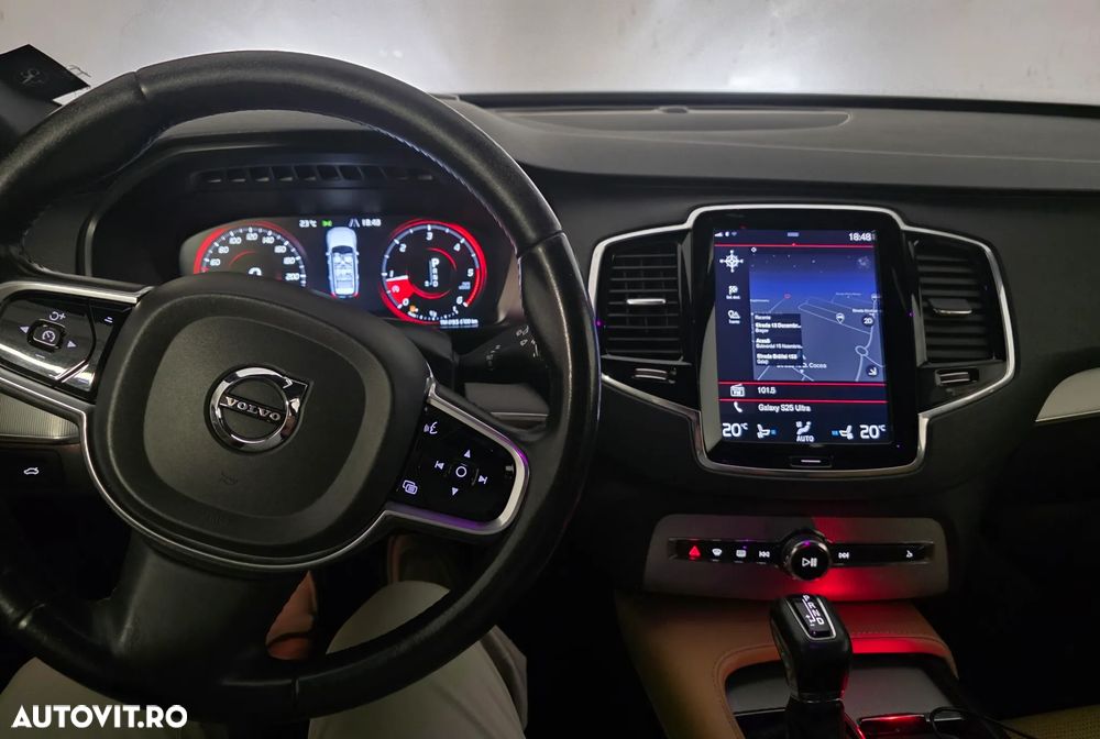 Volvo XC 90 D5 AWD Geartronic Inscription - 8