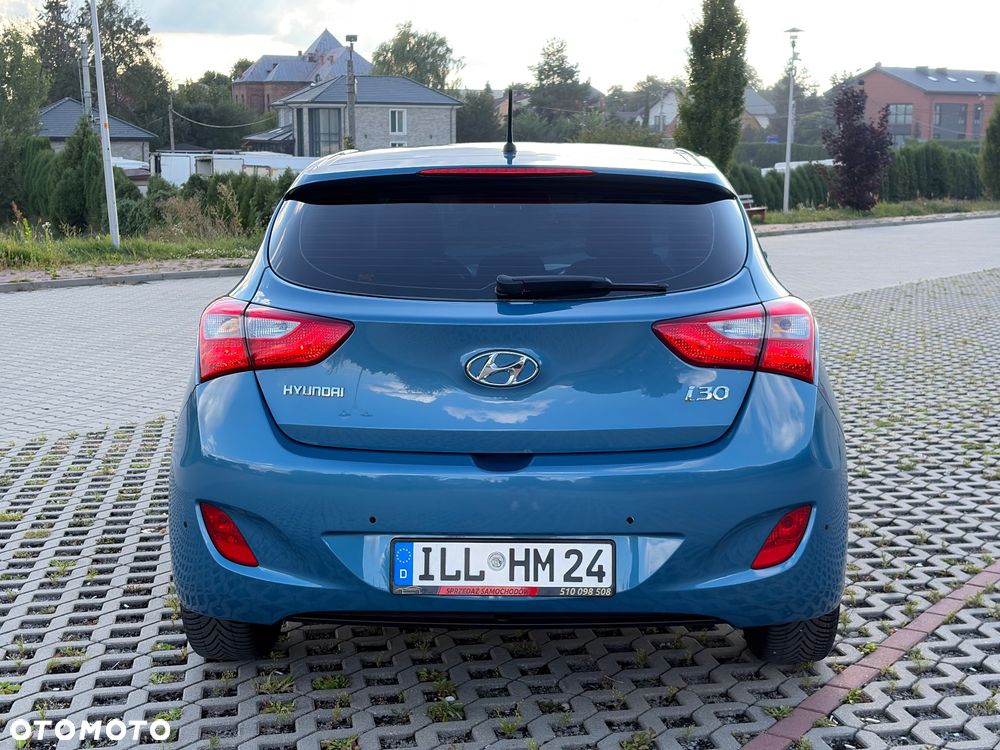 Hyundai i30 blue 1.6 CRDi DCT Style - 6