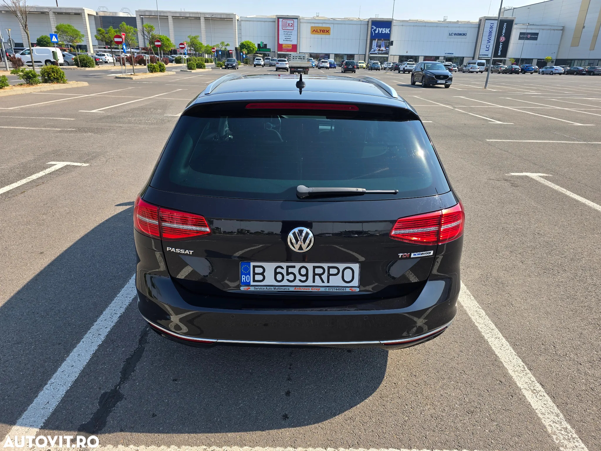 Volkswagen Passat - 6