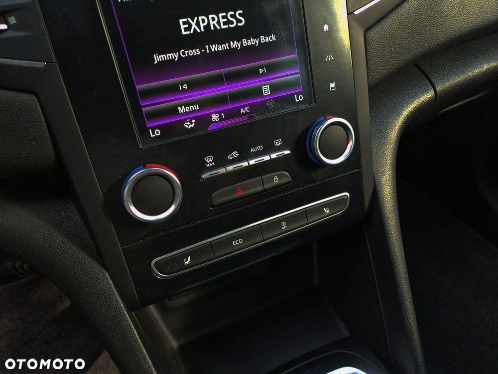 Renault Megane ENERGY TCe 130 INTENS - 17