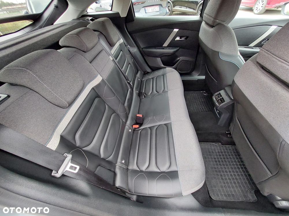 Citroën C4 1.2 PureTech Shine S&S - 15