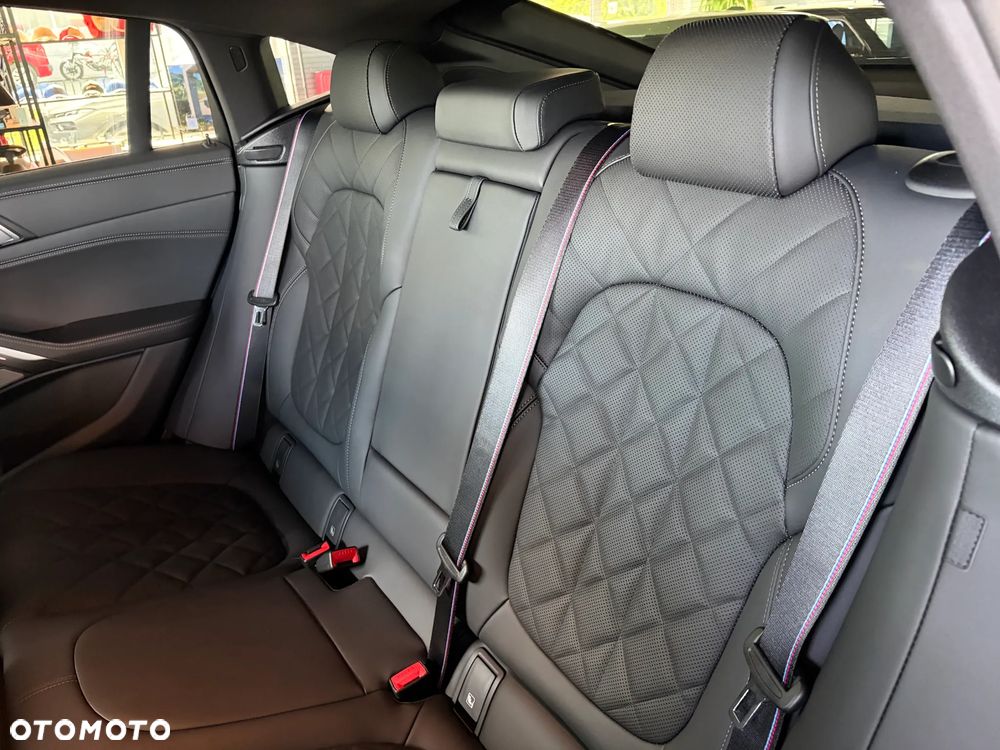 BMW X6 - 17
