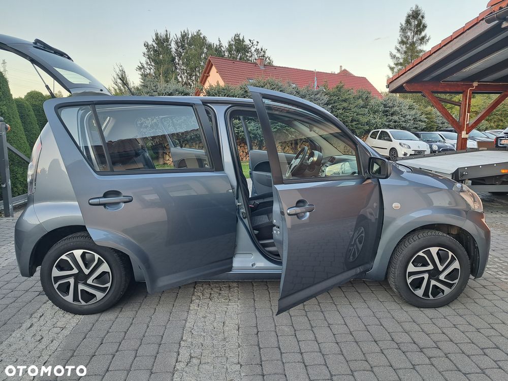 Daihatsu Sirion 1.3 CooLine - 27