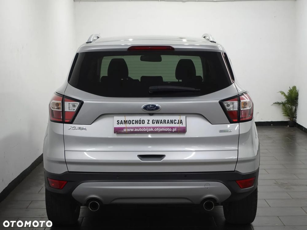 Ford Kuga - 6