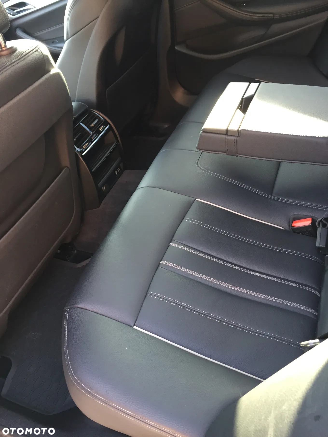 BMW Seria 5 530d xDrive M Sport Edition - 16