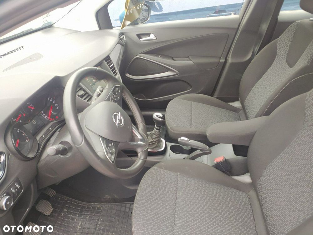 Opel Crossland X 1.2 T Enjoy S&S - 17