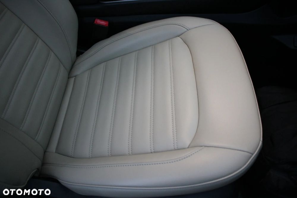 Ford Edge - 26