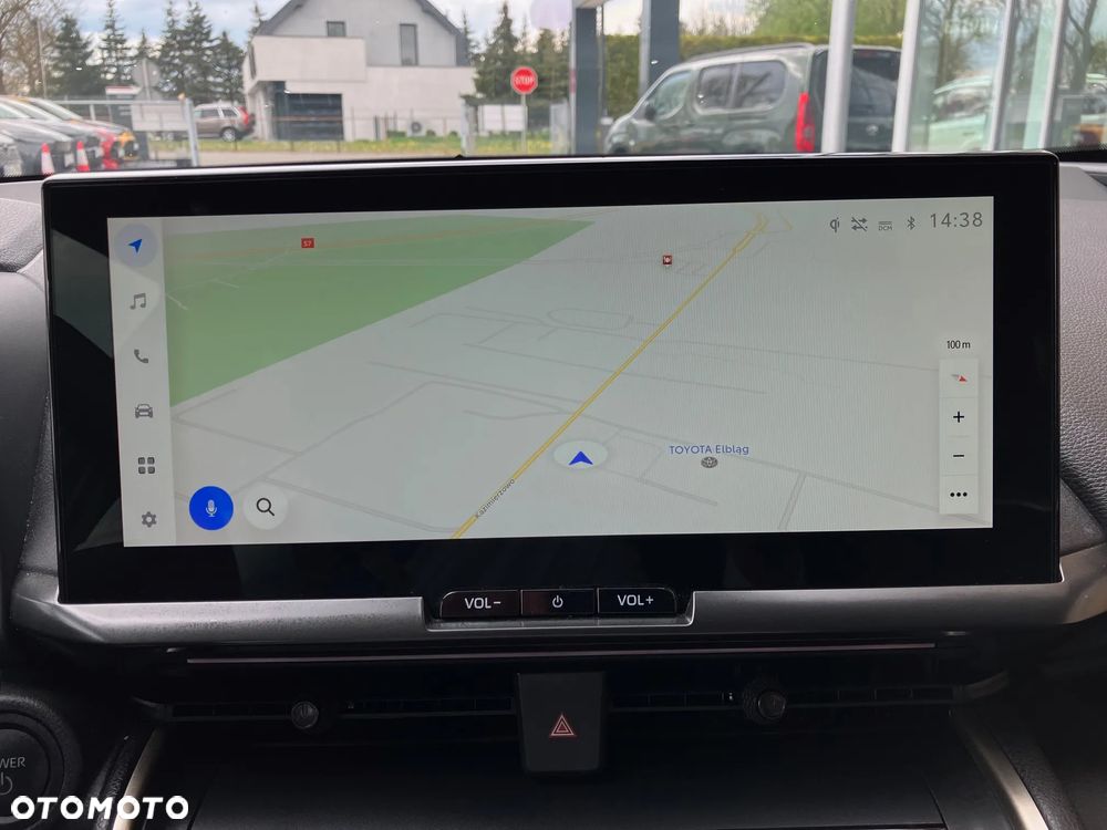 Toyota C-HR 2.0 PHEV Dynamic Force Executive - 27