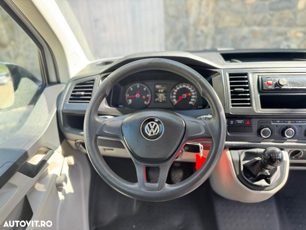 Volkswagen Transporter - 13