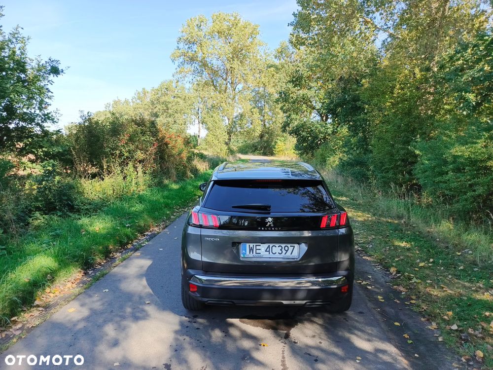 Peugeot 3008 1.2 PureTech Allure Pack S&S EAT8 - 39