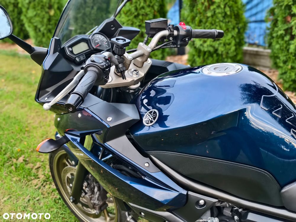 Yamaha XJ - 23