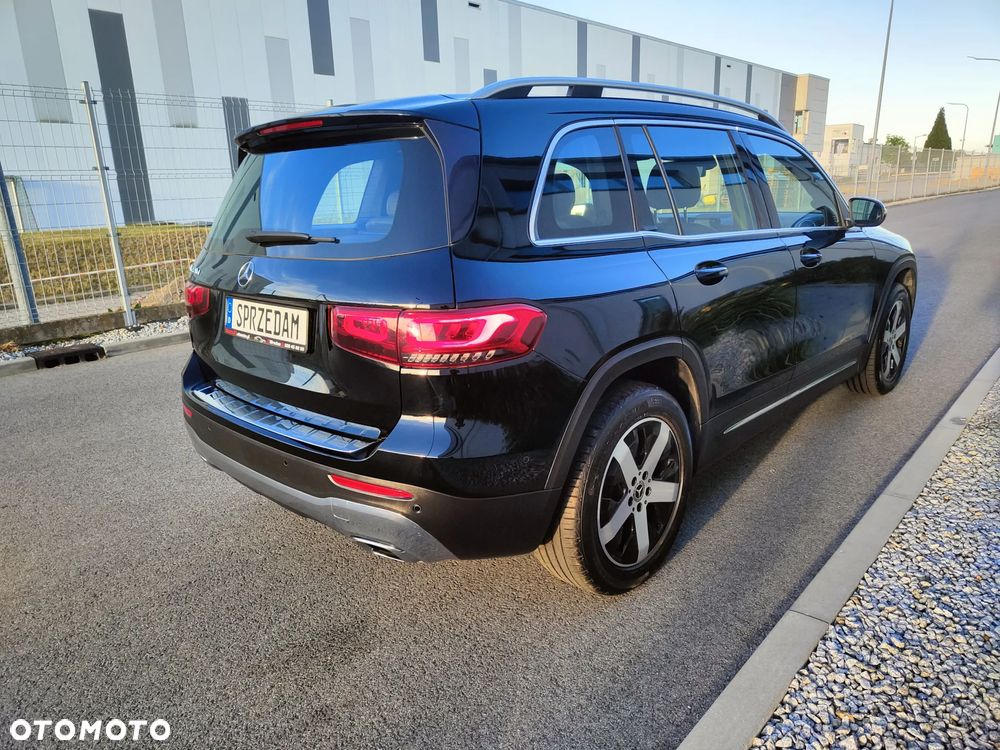 Mercedes-Benz GLB 220 d Progressive 8G-DCT - 4