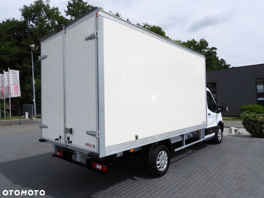 Ford TRANSIT KONTENER 8 PALET TEMPOMAT KLIMATYZACJA  130KM - 14