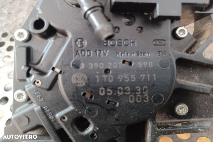 MOTORAS STERGATOR HAYON  1T0955711 Volkswagen Touran  seria - 2