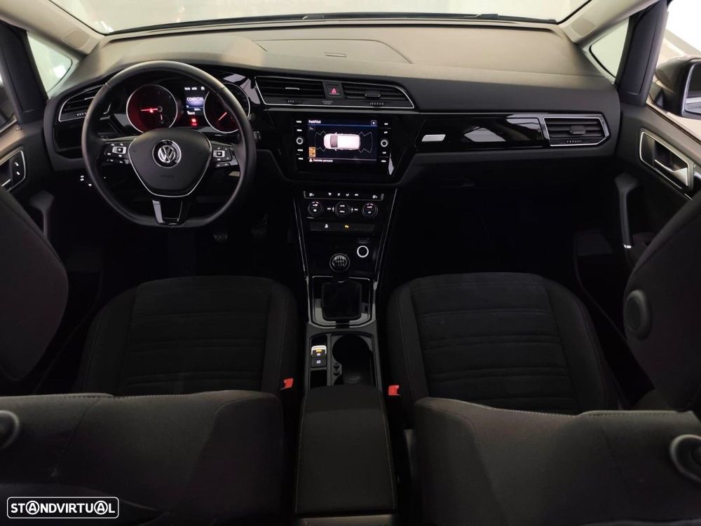 VW Touran 1.6 TDI Highline - 8