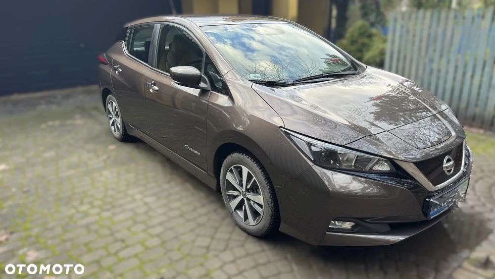 Nissan Leaf - 5