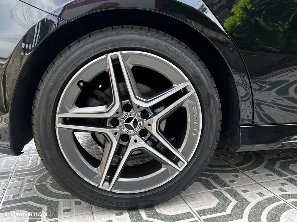 Mercedes-Benz A 180 d AMG Line Aut. - 53