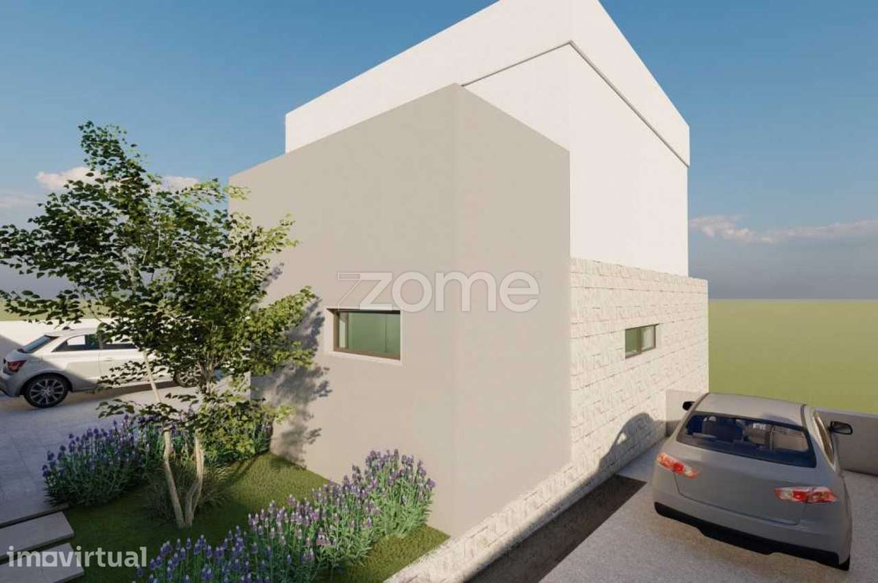 Moradia T4 com Elevador, Piscina e Jardim - Estoril - Cascais - Grande imagem: 2/19