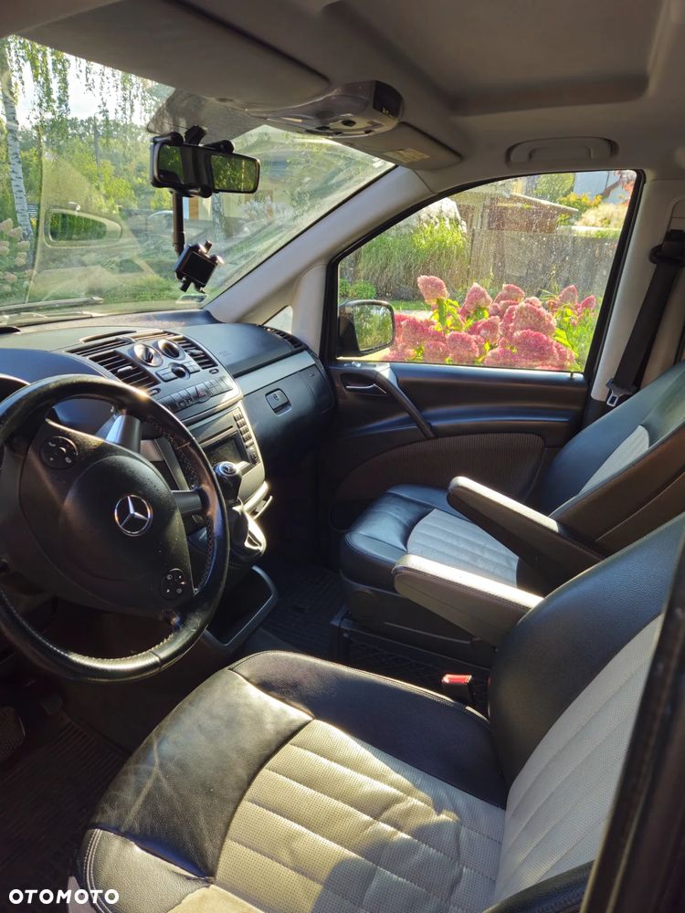 Mercedes-Benz Viano - 15