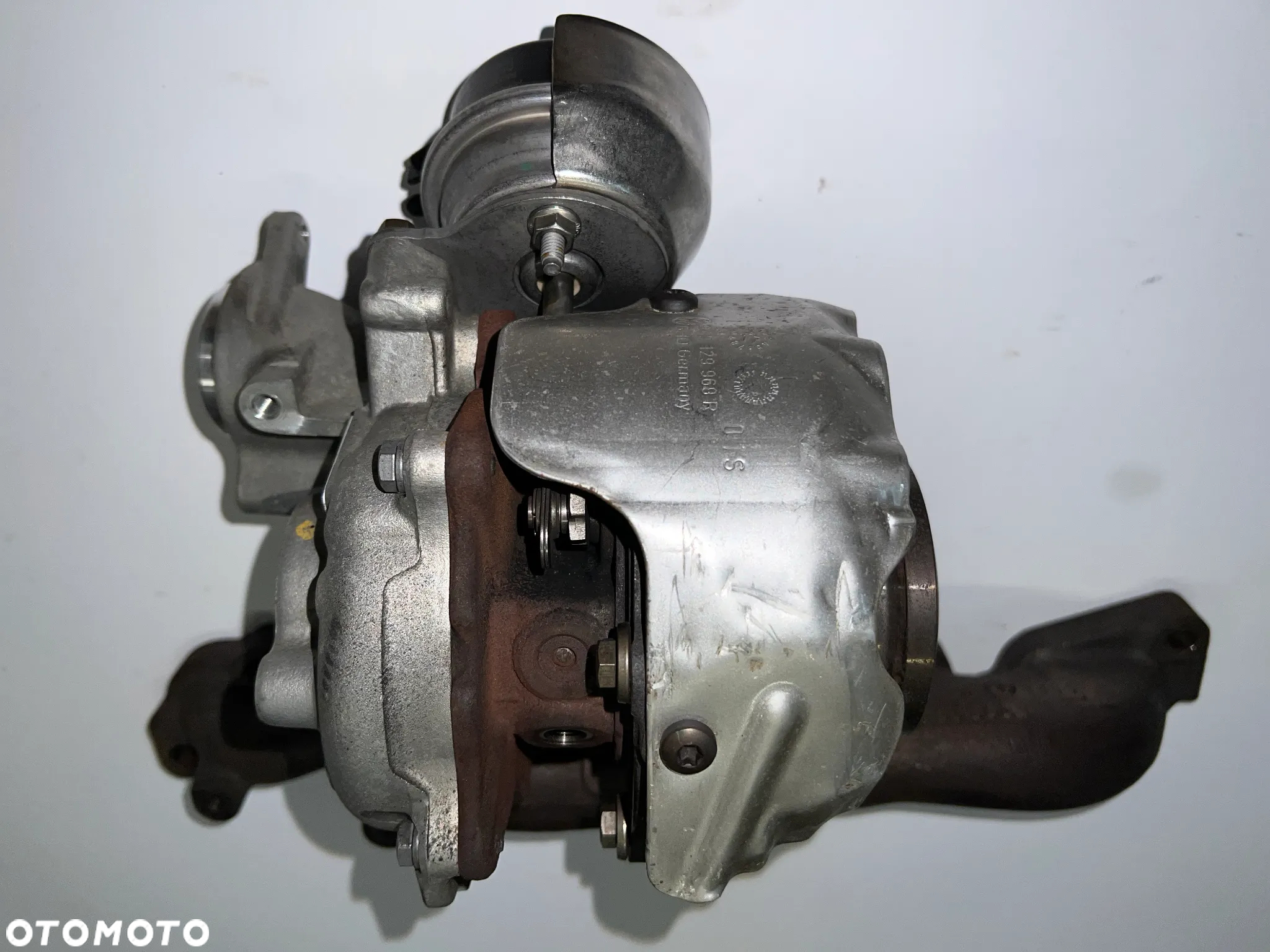 Audi A4 A5,A6 2,0TDi turbina 04L253056L 04L253056H  04L253056F - 6