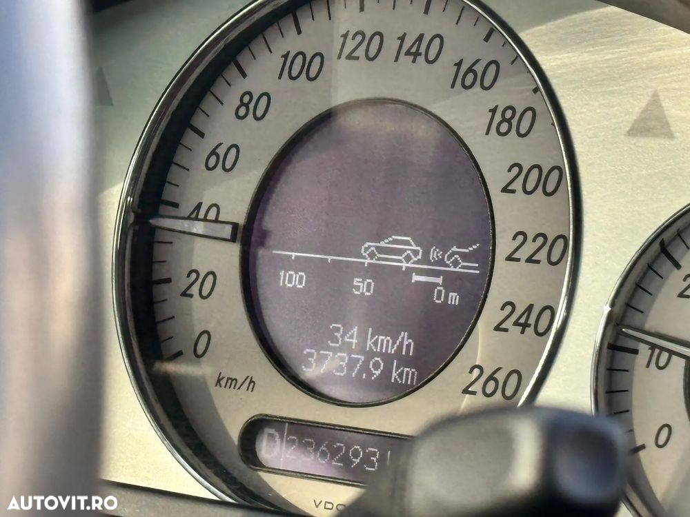 Mercedes-Benz E 280 7G-TRONIC Avantgarde - 8