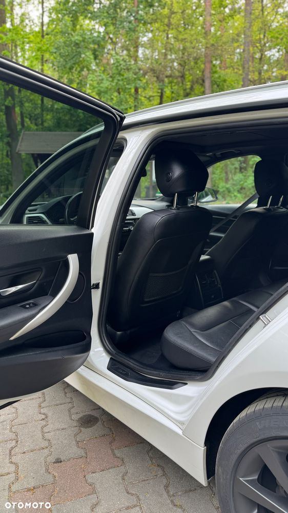 BMW Seria 3 - 16