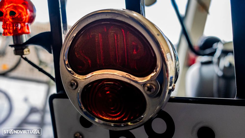 Harley-Davidson Softail Cross Bones - 21